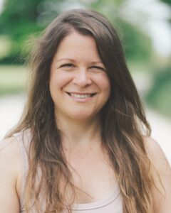 Brigitte Nickel – Begleiterin für Meditation und achtsame Körperarbeit